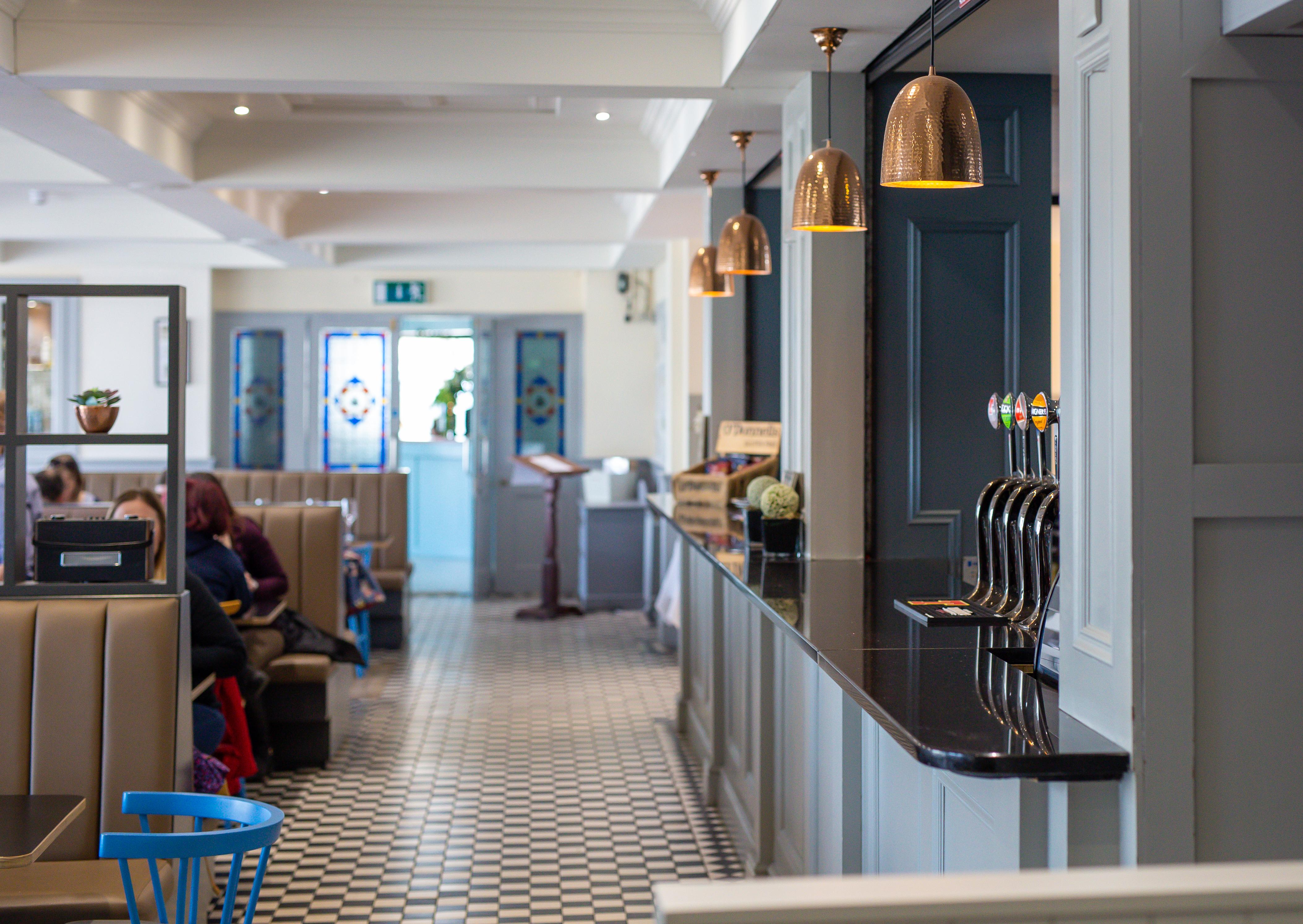 Marine Hotel Ballycastle Eksteriør billede